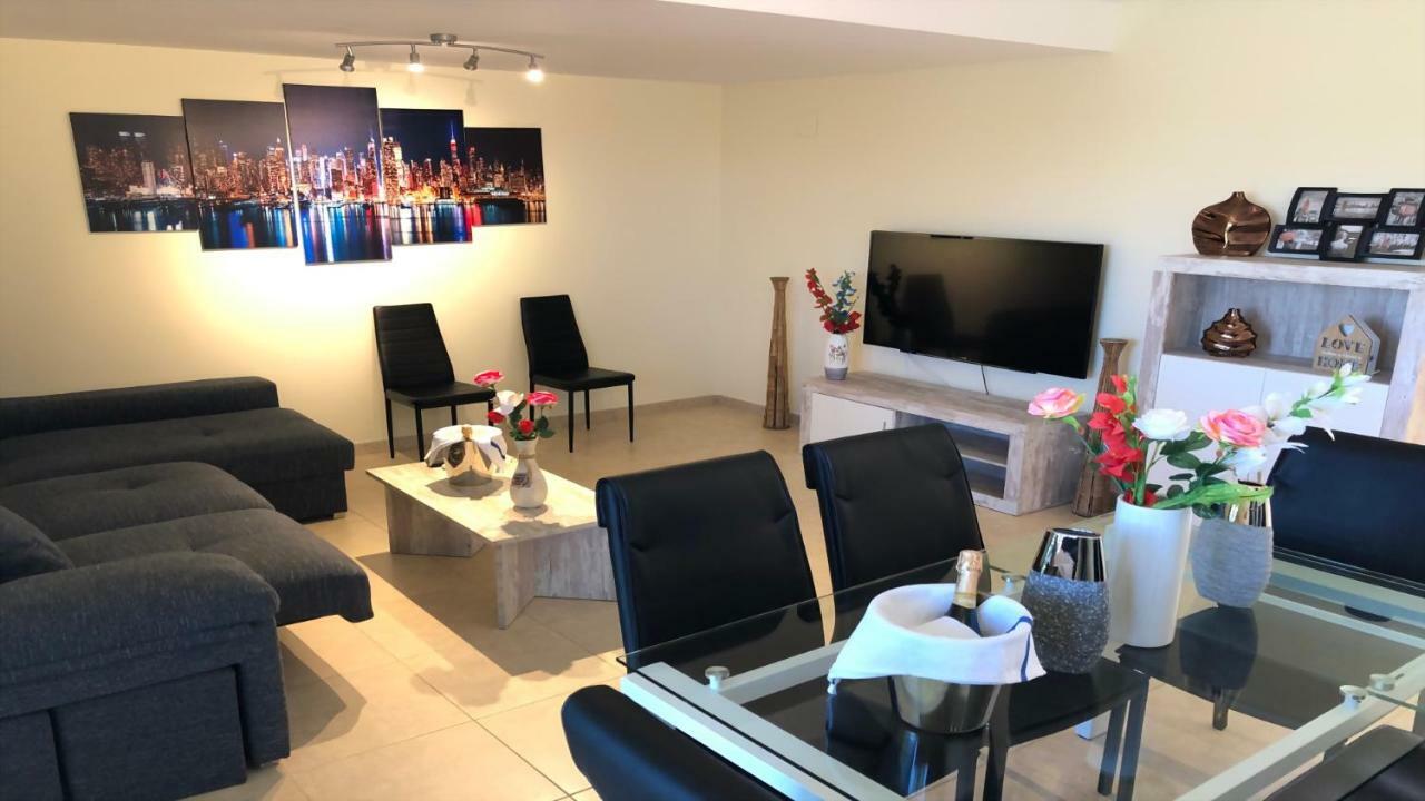 San Jorge  Sensacional Chalet Adosado De Lujo "Vacaciones Todo El Ano" מראה חיצוני תמונה