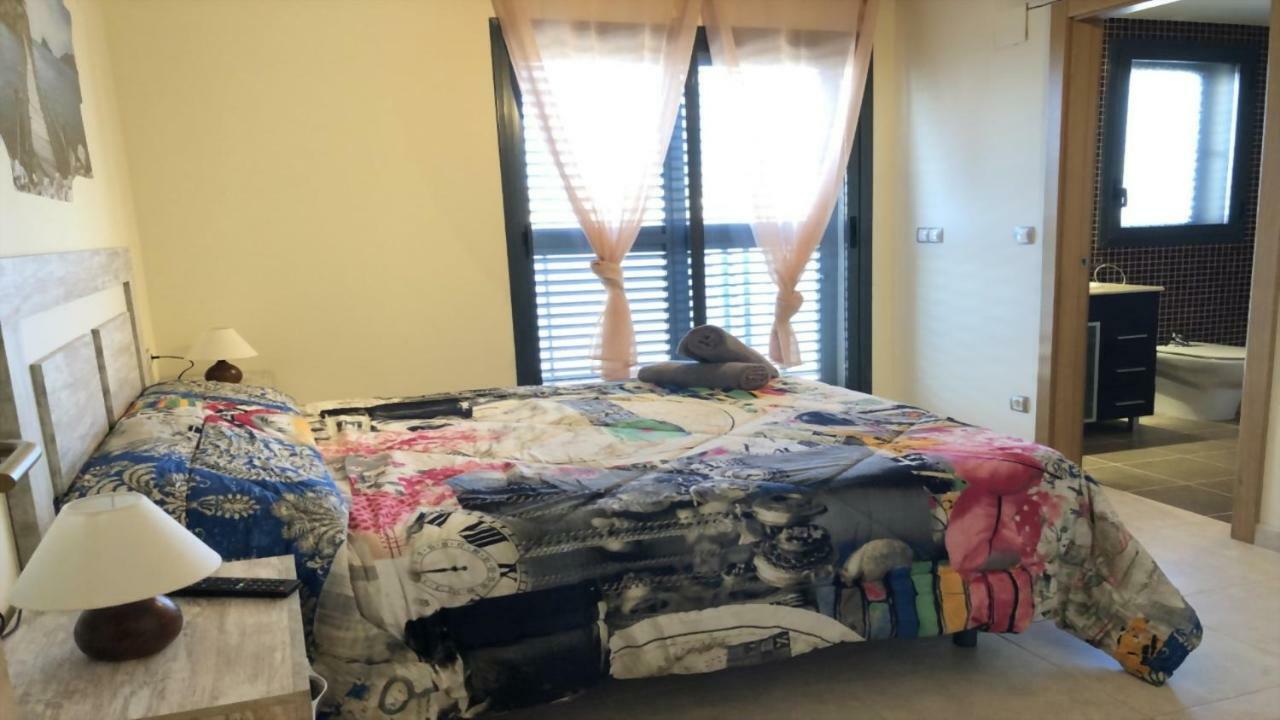 San Jorge  Sensacional Chalet Adosado De Lujo "Vacaciones Todo El Ano" מראה חיצוני תמונה
